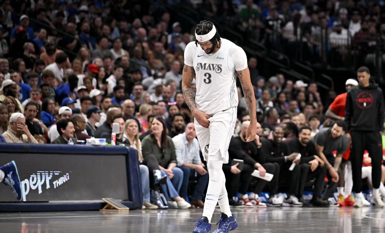 包含独行侠运动战术变革新战术惊艳球迷的词条 包含独行侠运动战术变革新战术惊艳球迷的词条