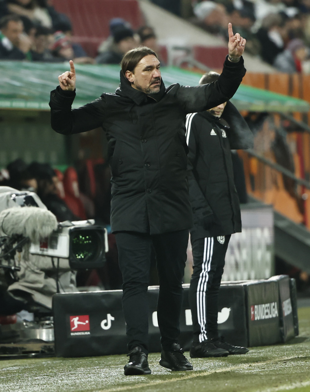 开云体育入口-门兴主教练表态不满，批评球员表现不力