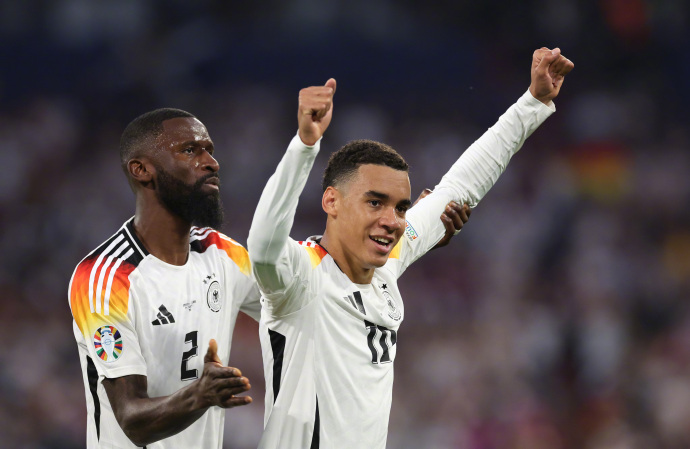 开云体育-德国队在国际比赛中战无不胜，屡创奇迹的简单介绍