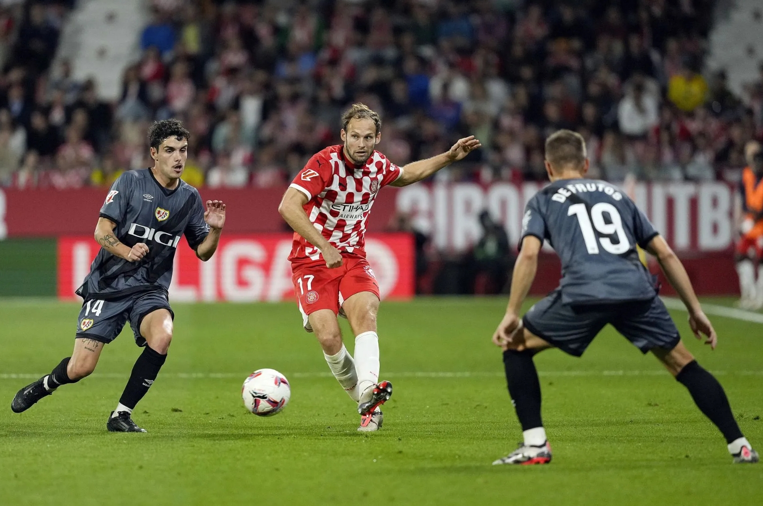 关于巴西队势如破竹,欧洲杯前景一片暗淡的信息 关于巴西队势如破竹,欧洲杯前景一片暗淡的信息