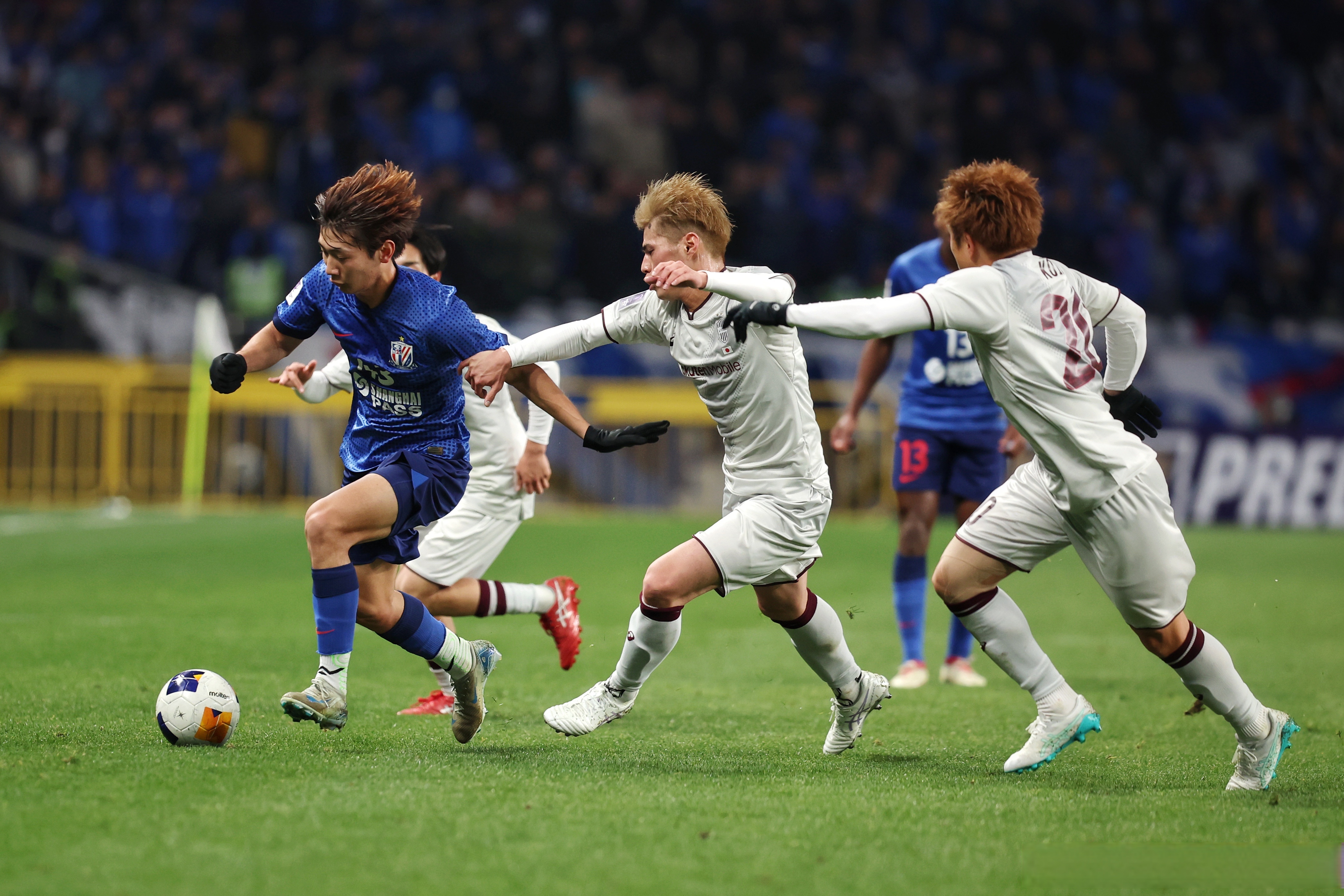 上海绿地申花凭借进球优势，取得胜利的简单介绍