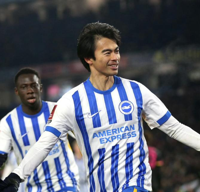 尤文图斯遭遇挑战,晋级形势不容乐观的简单介绍 尤文图斯遭遇挑战,晋级形势不容乐观的简单介绍