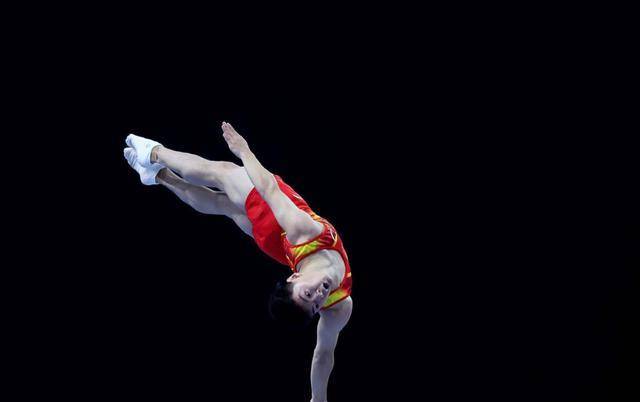 荷兰射击选手勇夺金牌,彰显实力 荷兰射击选手勇夺金牌,彰显实力