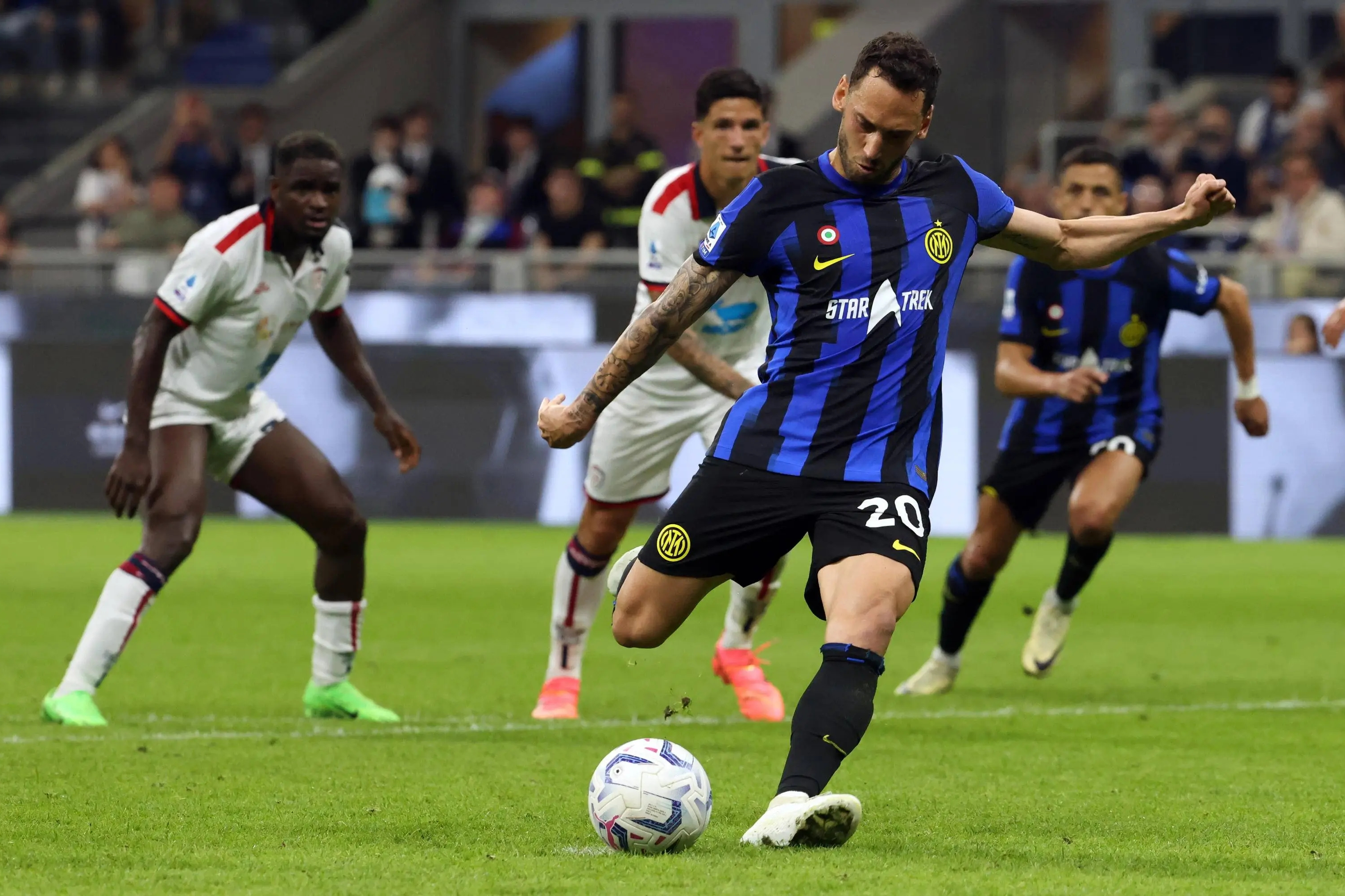 关于热那亚-小胜亚特兰大,挽回颓势的信息 关于热那亚-小胜亚特兰大,挽回颓势的信息