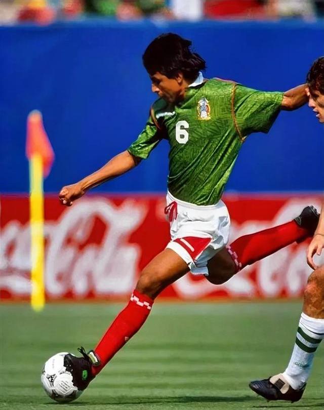 开云体育官网-墨西哥女足队在比赛中摘得冠军