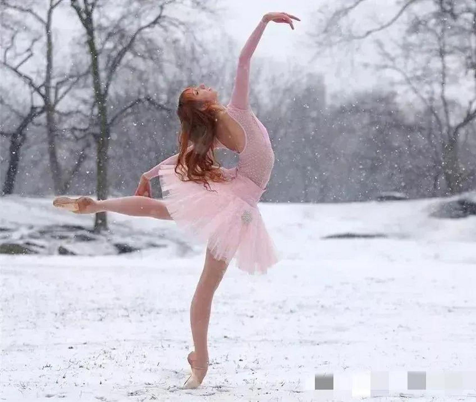 包含俄罗斯体操选手表演精湛,获得认可的词条 包含俄罗斯体操选手表演精湛,获得认可的词条