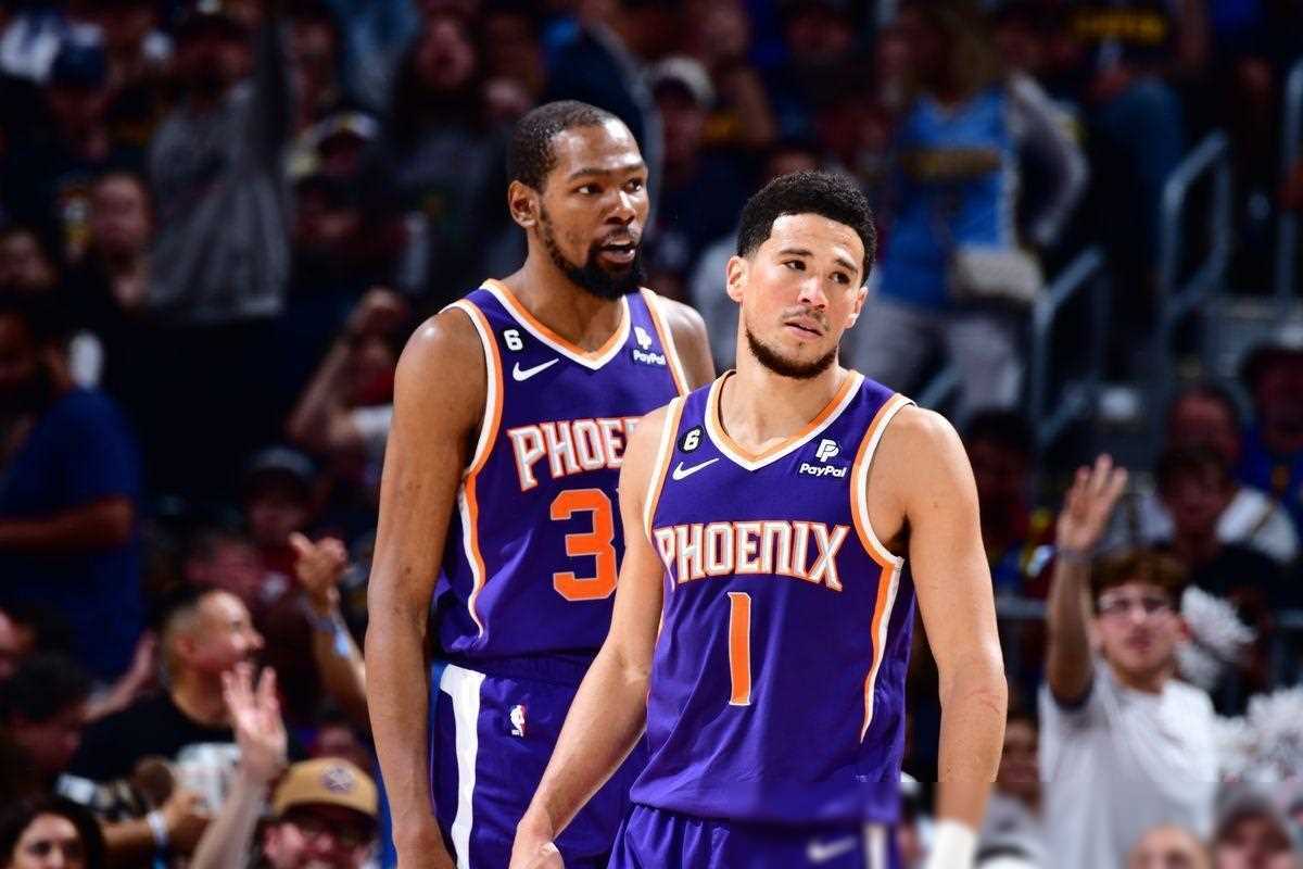 开云体育官网-太阳队员集体备战，为球队擦亮战绩