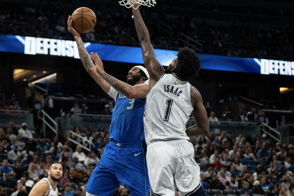 灰熊客场失利，西部季后赛形势堪忧