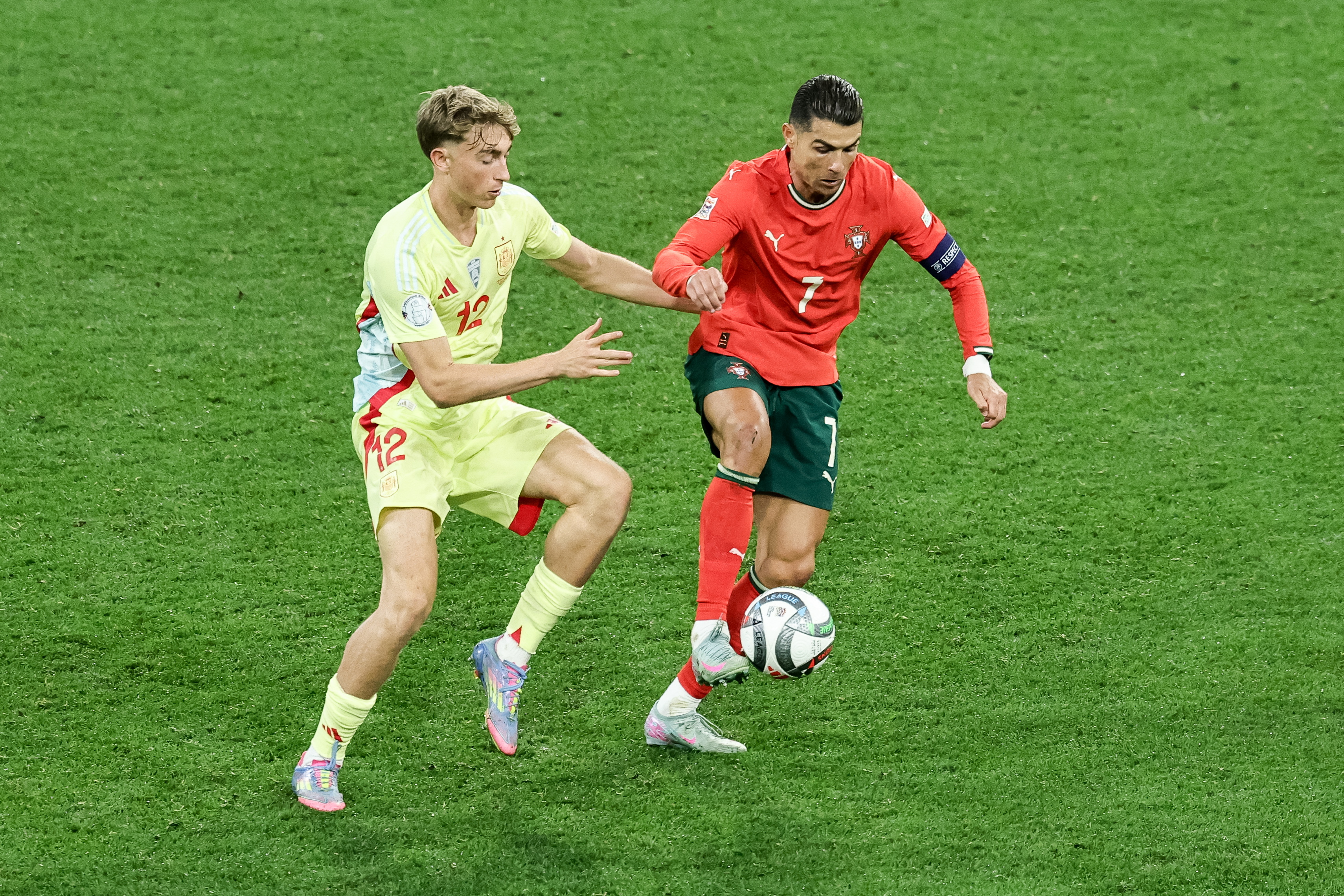 开云体育官网-葡萄牙球队在国外比赛中斩获胜利