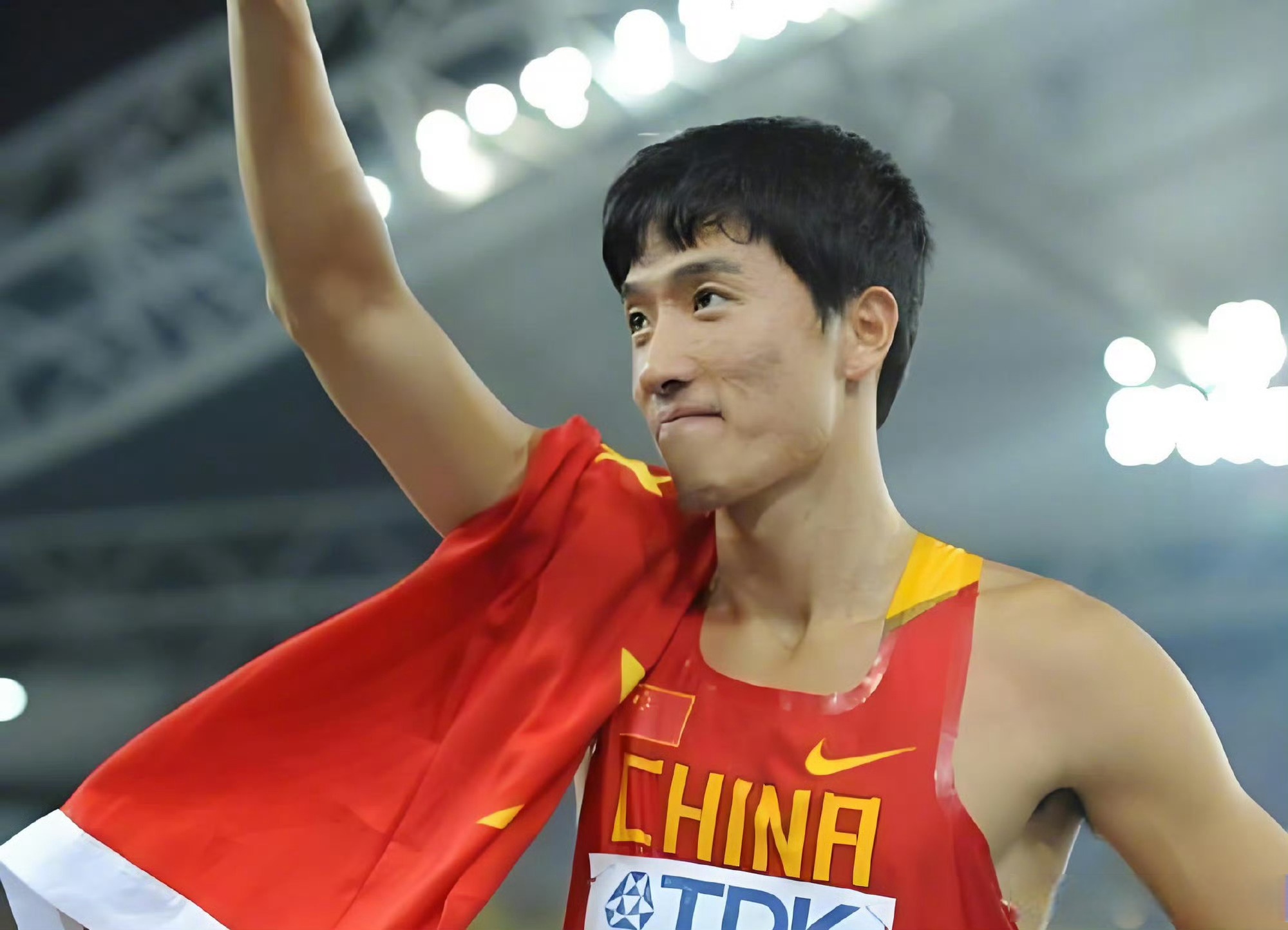 开云体育亚洲官网-青年运动员勇敢挑战体育极限的简单介绍