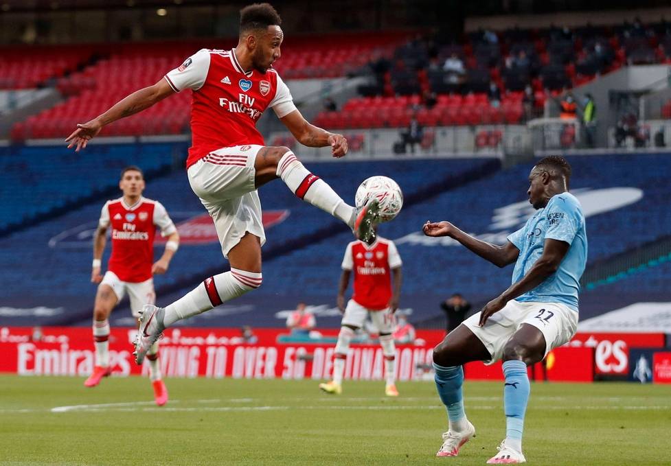 卡利亚里主场憾平佛罗伦萨,保持中游位置 卡利亚里主场憾平佛罗伦萨,保持中游位置