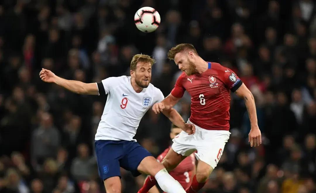 开云体育网页版-包含爱尔兰国家队备战欧洲赛事，士气高涨的词条