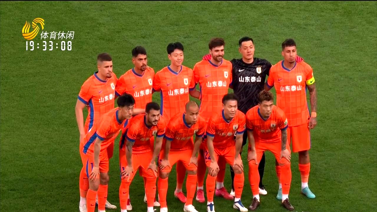 队员在比赛中获得进球王称号 队员在比赛中获得进球王称号