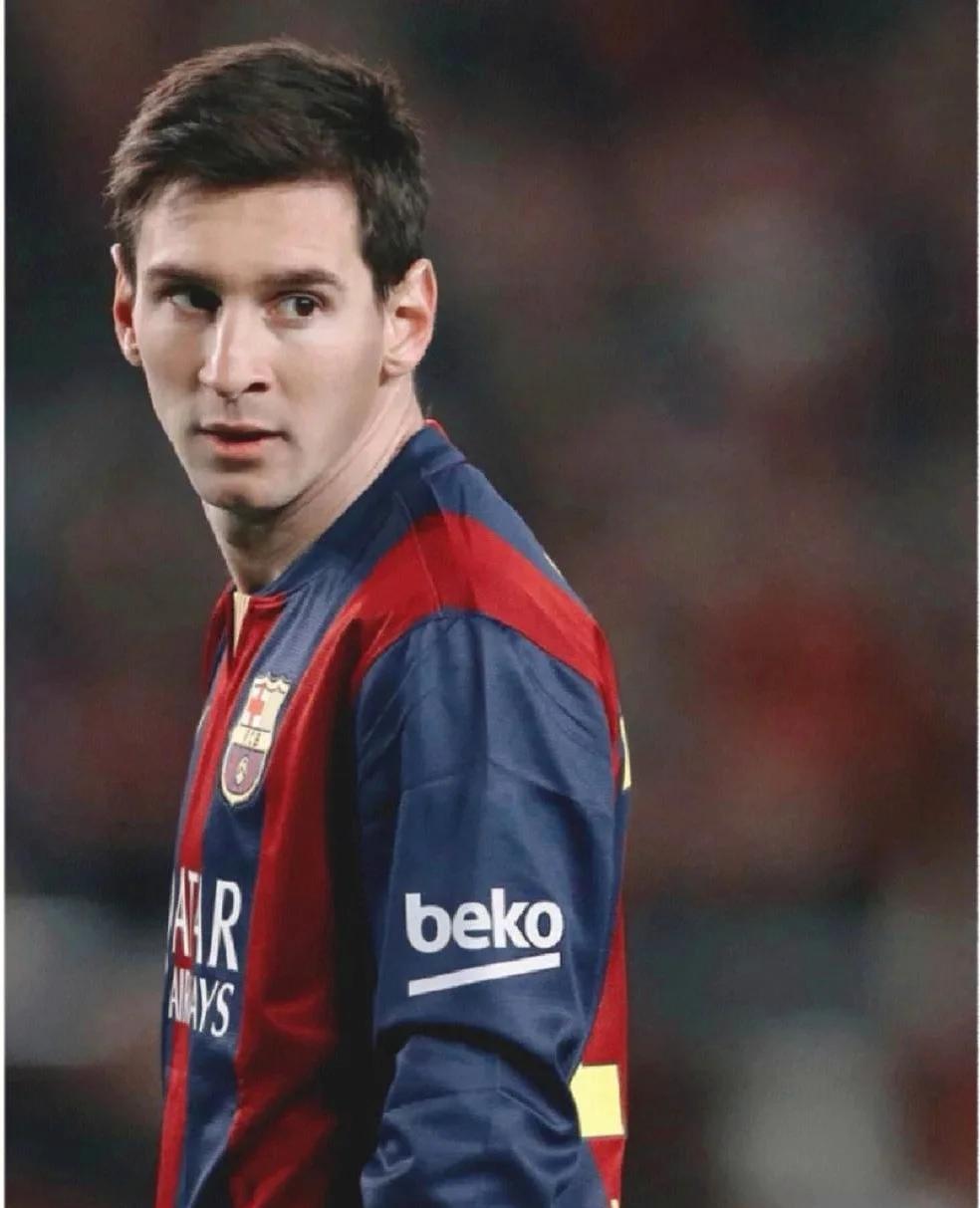 开云体育登录入口-梅西成为巴黎圣日耳曼队长，球队史上第一位外籍队长的简单介绍