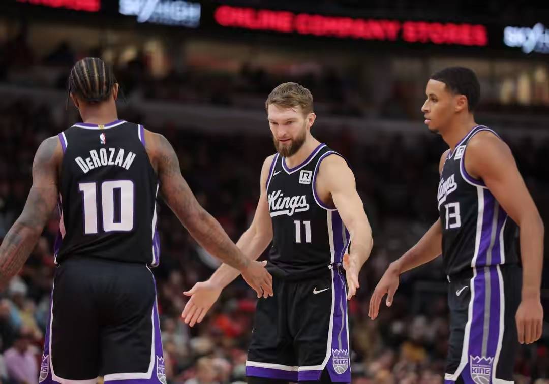 投入大量资金引援,球队实力大增 投入大量资金引援,球队实力大增