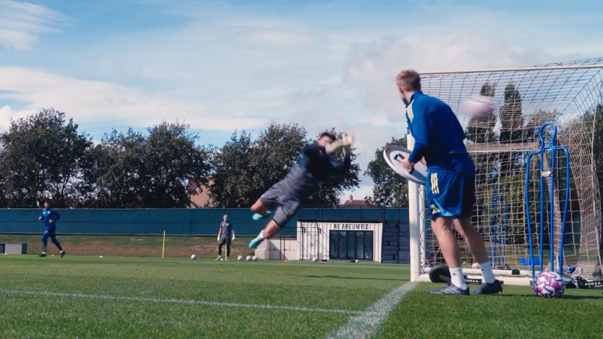 利兹联主教练透露球员健康状况,备战下一场比赛 利兹联主教练透露球员健康状况,备战下一场比赛