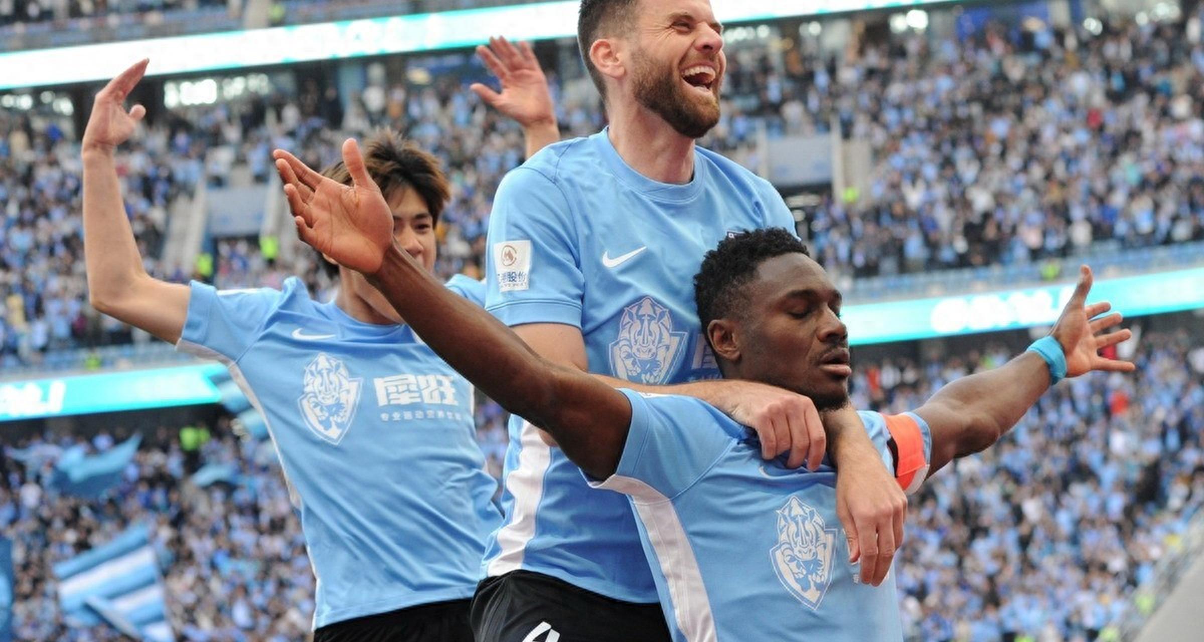 开云体育官网-大连客场遭遇逆转，不幸输球颓势难挽回的简单介绍