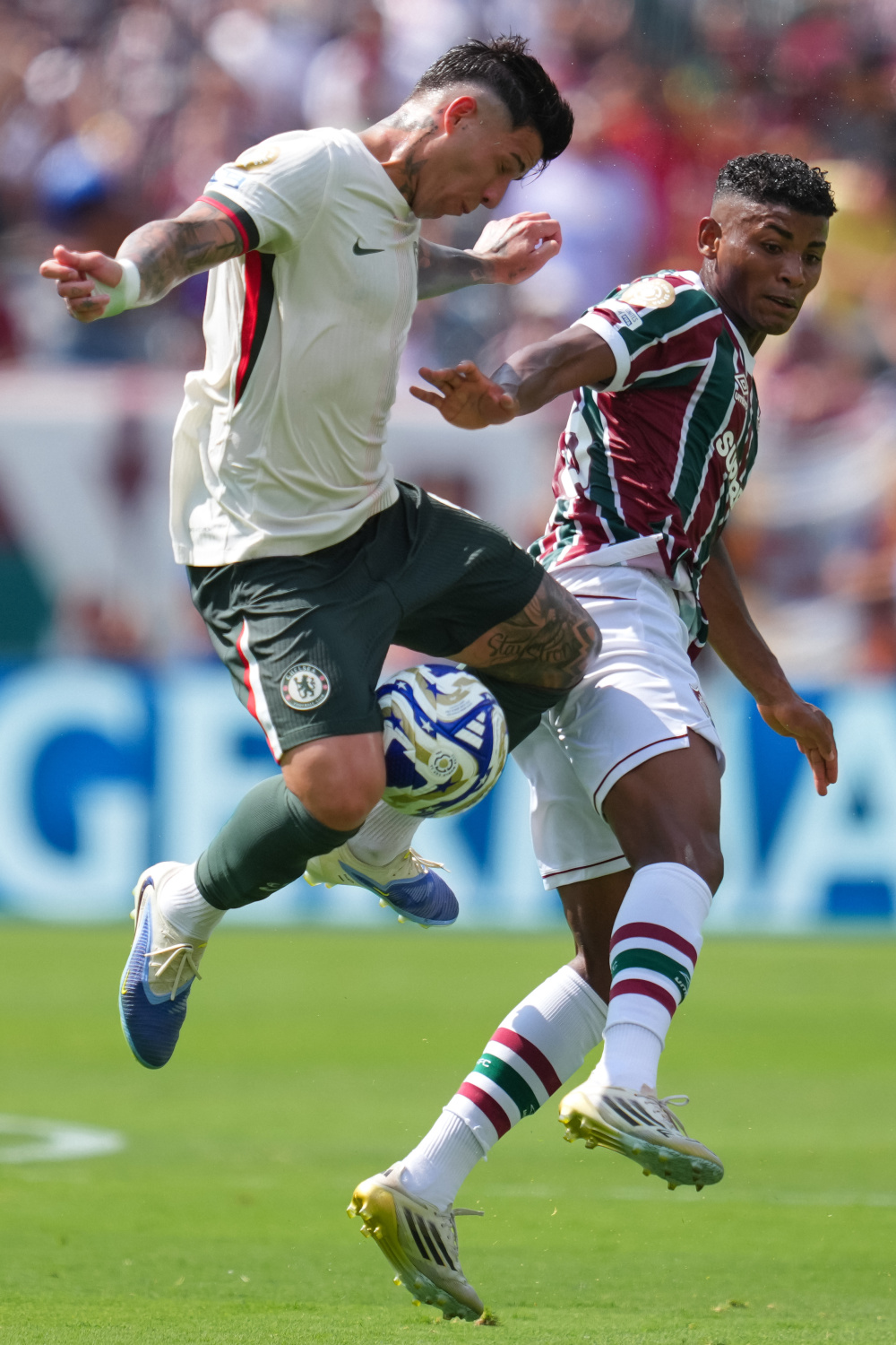 开云体育官网入口-切尔西球员集体踢出高水准比赛