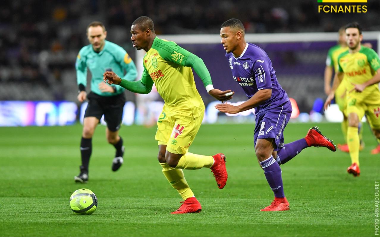 开云体育官网-里尔取得关键胜利，向冠军发起冲击的简单介绍