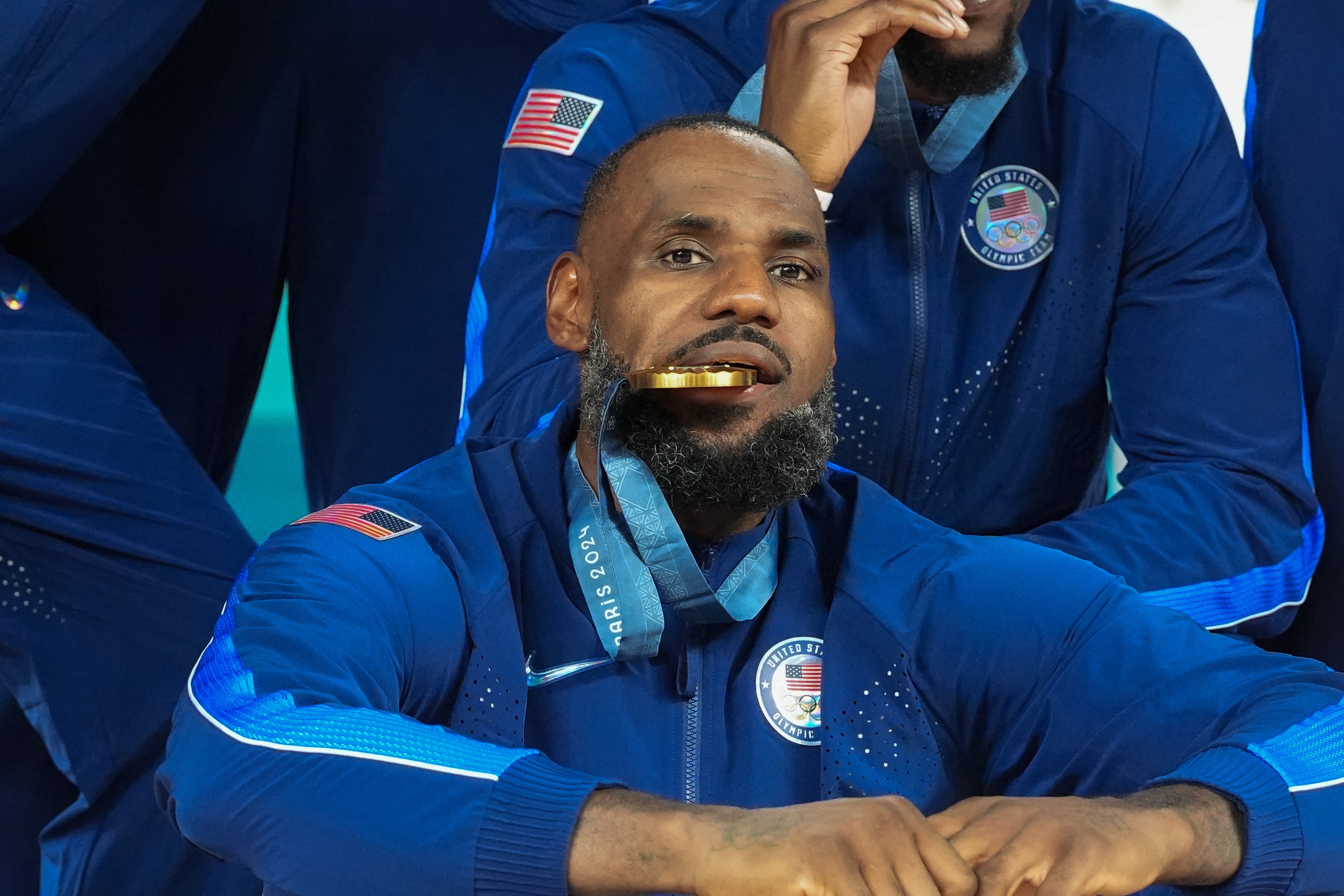 詹姆斯全明星投篮大赛称霸,夺冠牢牢把握 詹姆斯全明星投篮大赛称霸,夺冠牢牢把握